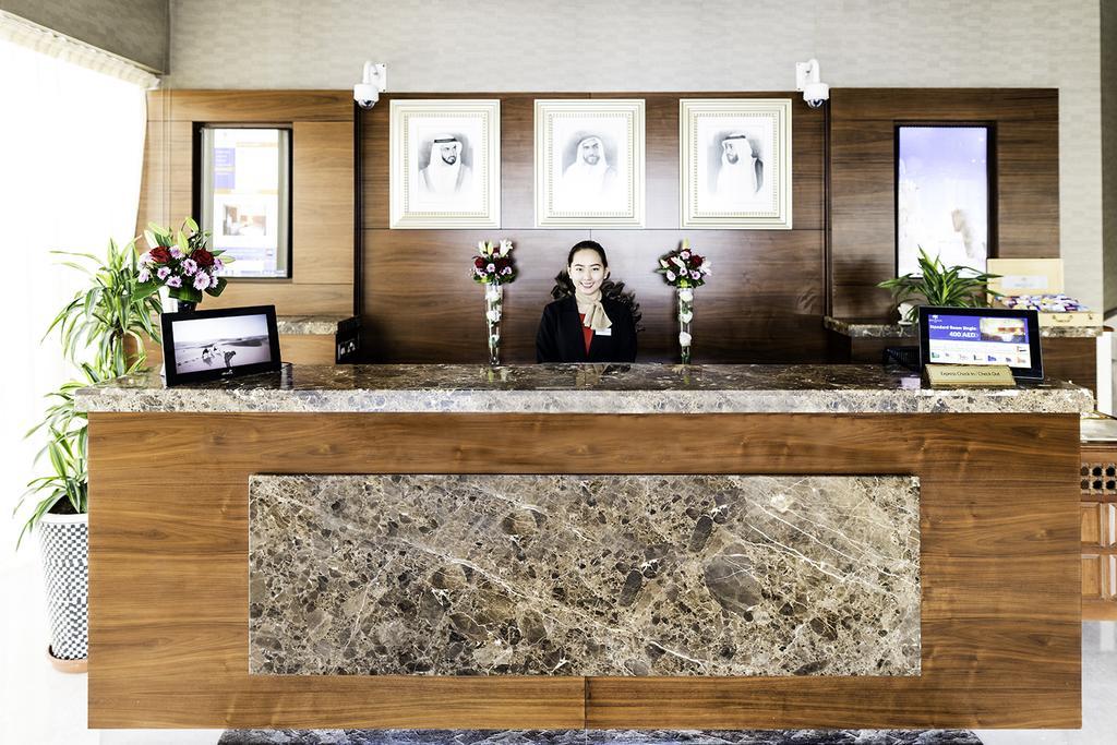 Emirates Plaza Hotel Абу-Дабі Екстер'єр фото