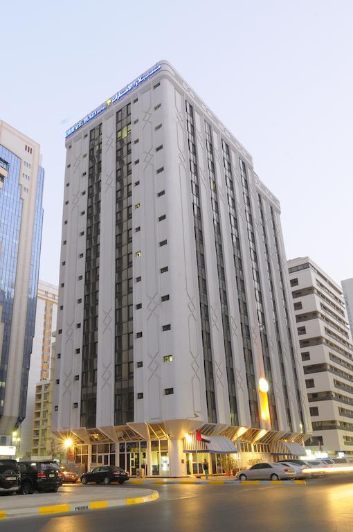 Emirates Plaza Hotel Абу-Дабі Екстер'єр фото
